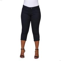 Calça Feminina Capri de Sarja Cintura Média Confortável e Estilosa