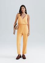 Calça Feminina Carrot Cintura Alta Em Viscose Creponada