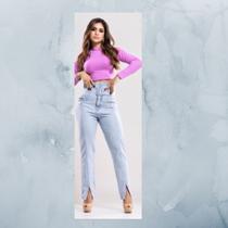 Calça Feminina Clochard, sem elastano, com cinto Azul Claro - 4061 Calça Feminina Clochard, sem elastano, com cinto Azul Claro - 4061