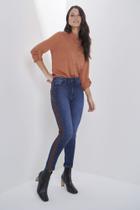 Calça feminina easy alta com couro lateral Calça feminina easy alta com couro lateral