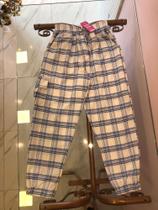 Calça feminina em xadrez bem versátil veste até o 40 Calça feminina em xadrez bem versátil veste até o 40