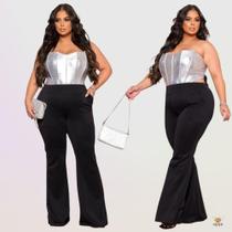Calça Feminina Plus Size Flare Boca de Sino Neoprene Com Bolsos Cor Preta Tamanho G1 Moda Curve