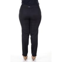 Calça Feminina Plus Size Reta Confeccionada em Tecido de Two Way