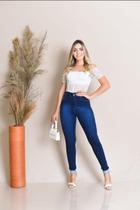 Calça Feminina Premium Skinny, barrinha dobrada.