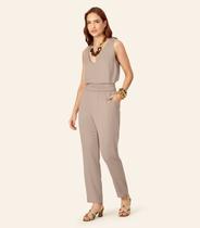 Calça Feminina Reta Em Viscose Endless Bege Calça Feminina Reta Em Viscose Endless Bege