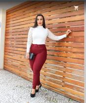 Calça fivela forrada