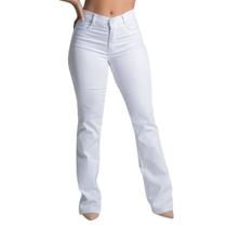 Calça Flare Branca Feminina Sarja Sawary Cintura Alta Com Lycra Boca de Sino Boot Cut Calça Flare Branca Feminina Sarja Sawary Cintura Alta Com Lycra Boca de Sino Boot Cut