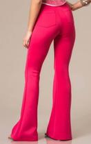 Calça flare