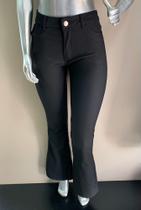 Calça Flare Preta, com lycra Calça Flare Preta, com lycra