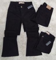 Calça flare preta sarja