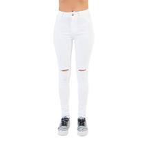 Calça Hot Pant Feminina Com Rasgo no Joelho Branca Lady Rock