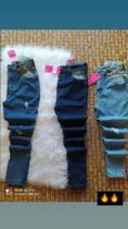 Calça jeans abertura do lado