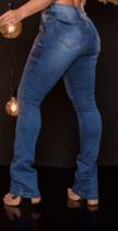 Calça jeans adulto feminino cintura alta com lavagem média tamanho 42 Calça jeans adulto feminino cintura alta com lavagem média tamanho 42
