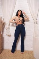 Calça Jeans - Boca de sino