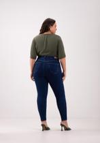 Calça Jeans Cintura Alta Pala Coração Plus Size Lunender 0083J Calça Jeans Cintura Alta Pala Coração Plus Size Lunender 0083J
