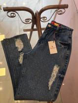 Calça jeans feminina bem versátil Calça jeans feminina bem versátil