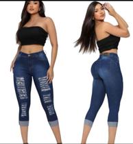 Calça Jeans Feminina Capri Rasgada Com Lycra