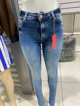 Calça jeans feminina clara TAM 34