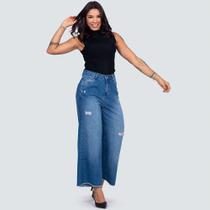 Calça Jeans Feminina Cropped Com Rasgo 010518-