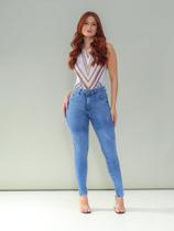 Calça Jeans Feminina Elastano Cintura Alta Moda Tendência Calça Jeans Feminina Elastano Cintura Alta Moda Tendência
