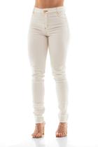 Calça Jeans Feminina Hot Pants com Bordado