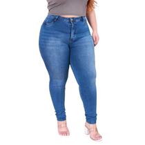 Calça Jeans Feminina Plus Size Lavagem Estonada com Used 1 Botão