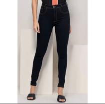 Calça jeans feminina skinny