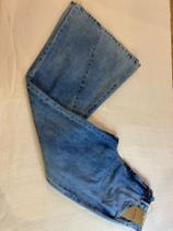 Calça Jeans Flare (045704) Calça Jeans Flare (045704)