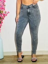 Calça Jeans grafite Sal e Pimenta Feminina Skinny Levanta Bumbum Lycra Premium Cor:Preto-RajadoTamanho:42 Calça Jeans grafite Sal e Pimenta Feminina Skinny Levanta Bumbum Lycra Premium Cor:Preto-RajadoTamanho:42