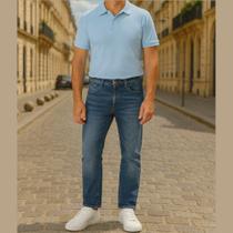Calça Jeans Masculina Slim Fit Azul Médio Cintura Média e Conforto Flexível Malwee
