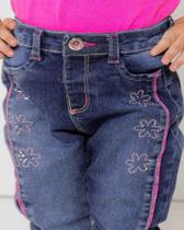 Calça Jeans Menina Flores com aplique em strass - Quase Anjo