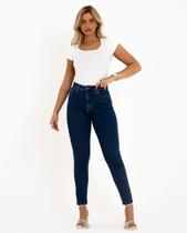 Calça Jeans Mom Básica Com Elastano Escura Consciência Jeans