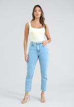 Calça Jeans Mom Com Cinto