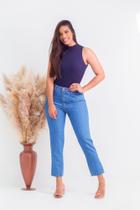 Calça jeans mom slim básica