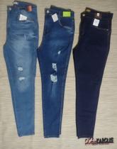 Calça jeans plus size Calça jeans plus size
