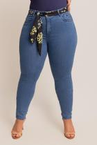 Calça Jeans Plus Size Skinny Com Cinto de Lenço na Cor Preta Estampado Calça Jeans Plus Size Skinny Com Cinto de Lenço na Cor Preta Estampado