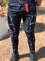 Calça Jeans Rasgada Slim Destroyds LookFilds Estilo Cantor Sertanejo Masculino Adulto Cores Diversas 36 ao 46 Calça Jeans Rasgada Slim Destroyds LookFilds Estilo Cantor Sertanejo Masculino Adulto Cores Diversas 36 ao 46