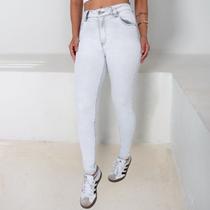 Calça Jeans Skinny Barra Normal Feminina Revanche Ostia Calça Jeans Skinny Barra Normal Feminina Revanche Ostia