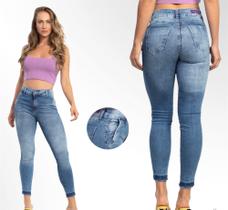 Calça jeans skinny feminina Calça jeans skinny feminina