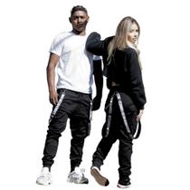 Calça Jogger De Sarja Unissex com Acessórios Corrente e suspensórios inclusos