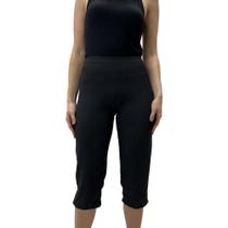 Calça Juanna Capri em Tecido Canelado Feminina Calça Juanna Capri em Tecido Canelado Feminina