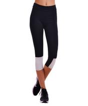 Calça Legging Capri Fitness em Power Suplex Detalhe Branco