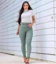 Calça legging com cinto Calça legging com cinto