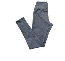 Calça Legging feminina básica na malha suplex