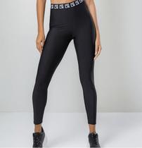 Calça Legging Fitness Preta - Hellen Carolina Calça Legging Fitness Preta - Hellen Carolina