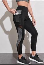 Calça Legging Preta com Bolso. Tamanho GG Calça Legging Preta com Bolso. Tamanho GG