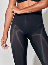 Calça Liz Capri Modeladora Invisible Control Liz 74383