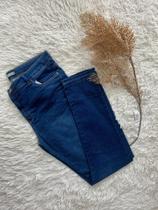 Calça masculina jeans