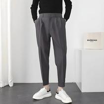 Calça Masculina Slim Fit - Cintura Elástica, Plissada e Cônica - Estilo Coreano Streetwear Calça Masculina Slim Fit - Cintura Elástica, Plissada e Cônica - Estilo Coreano Streetwear