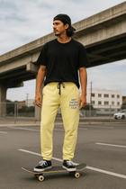 Calça Moletom Anti Racism-Chronic